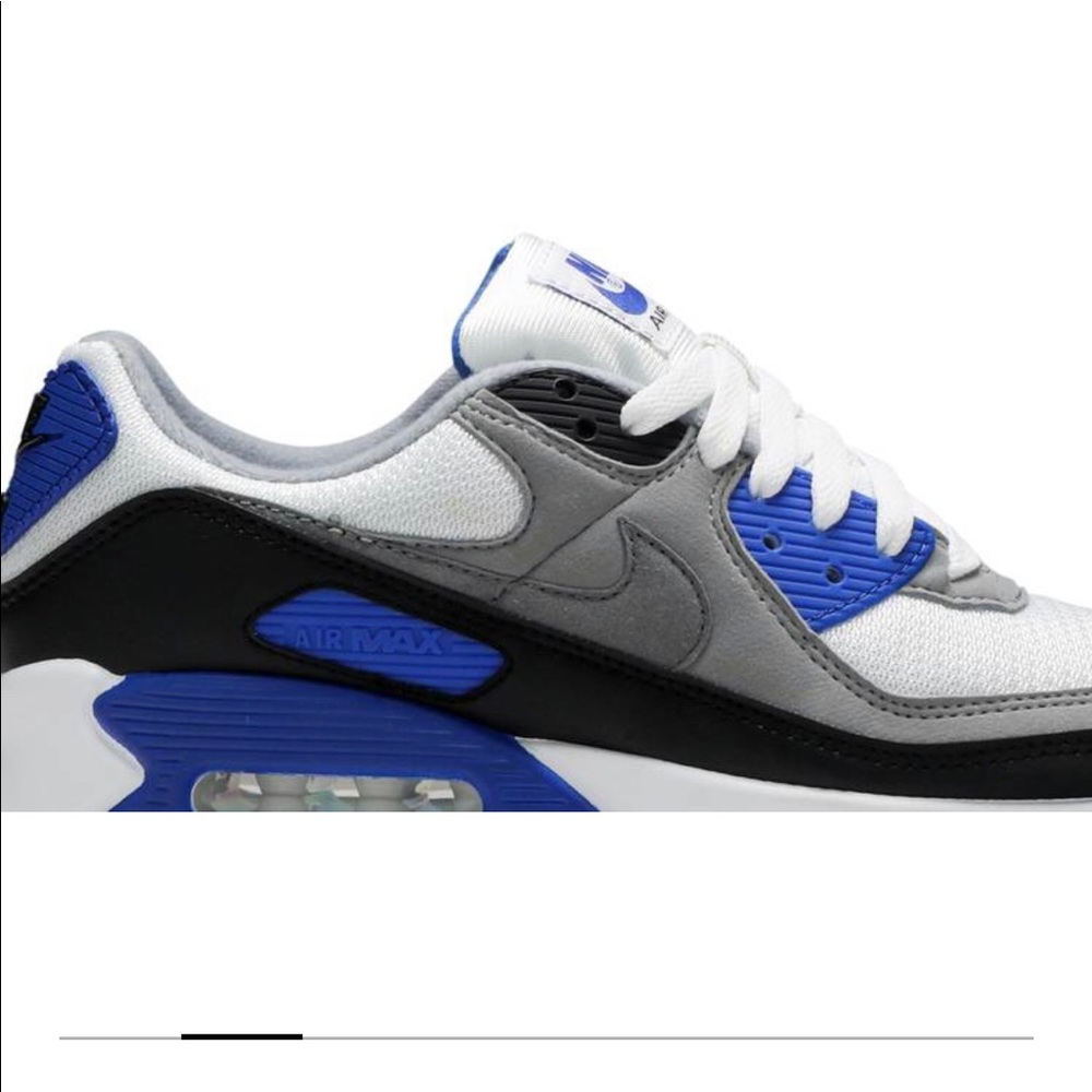 Woman’s Nike Air Max 90